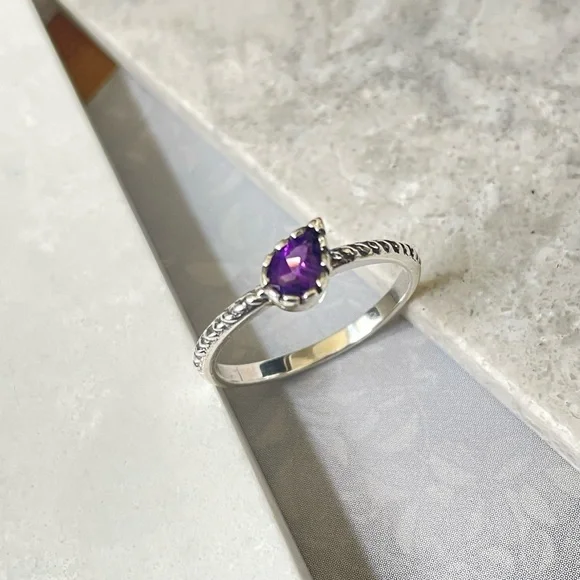 Dainty 925 Sterling silver Amethyst Ring, US:8 “VIBES” - Picture 12 of 14